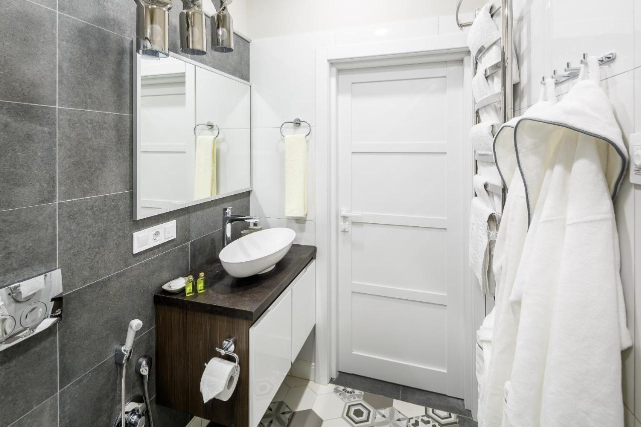 Palace View Apartments - 24 Kopernyka Str. Lviv Luaran gambar