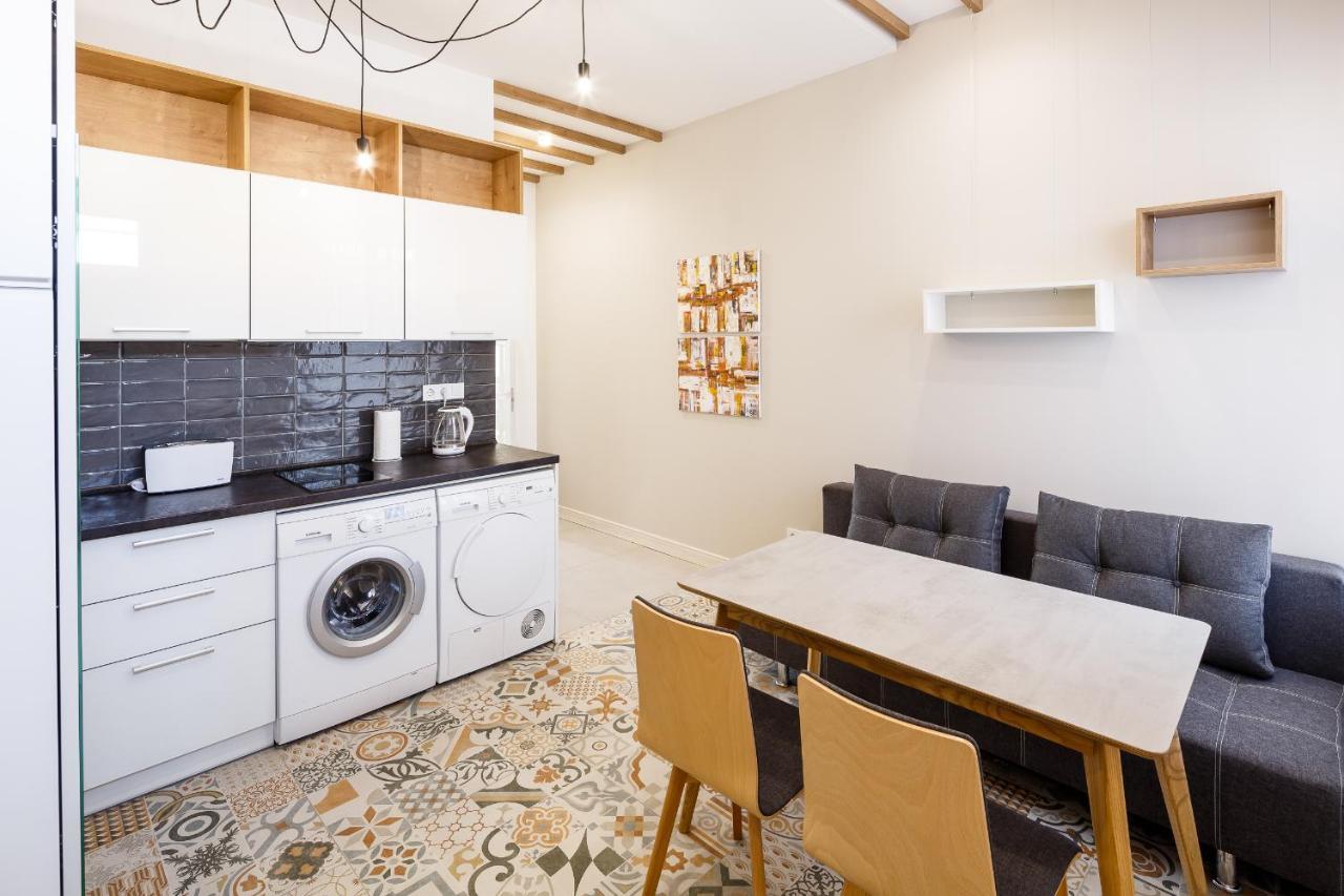 Palace View Apartments - 24 Kopernyka Str. Lviv Luaran gambar
